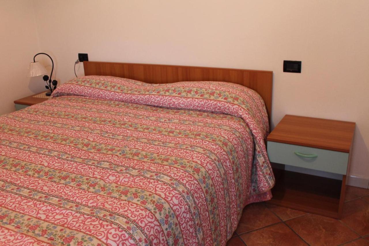 La Via Del Parco Villa Arsita Екстериор снимка